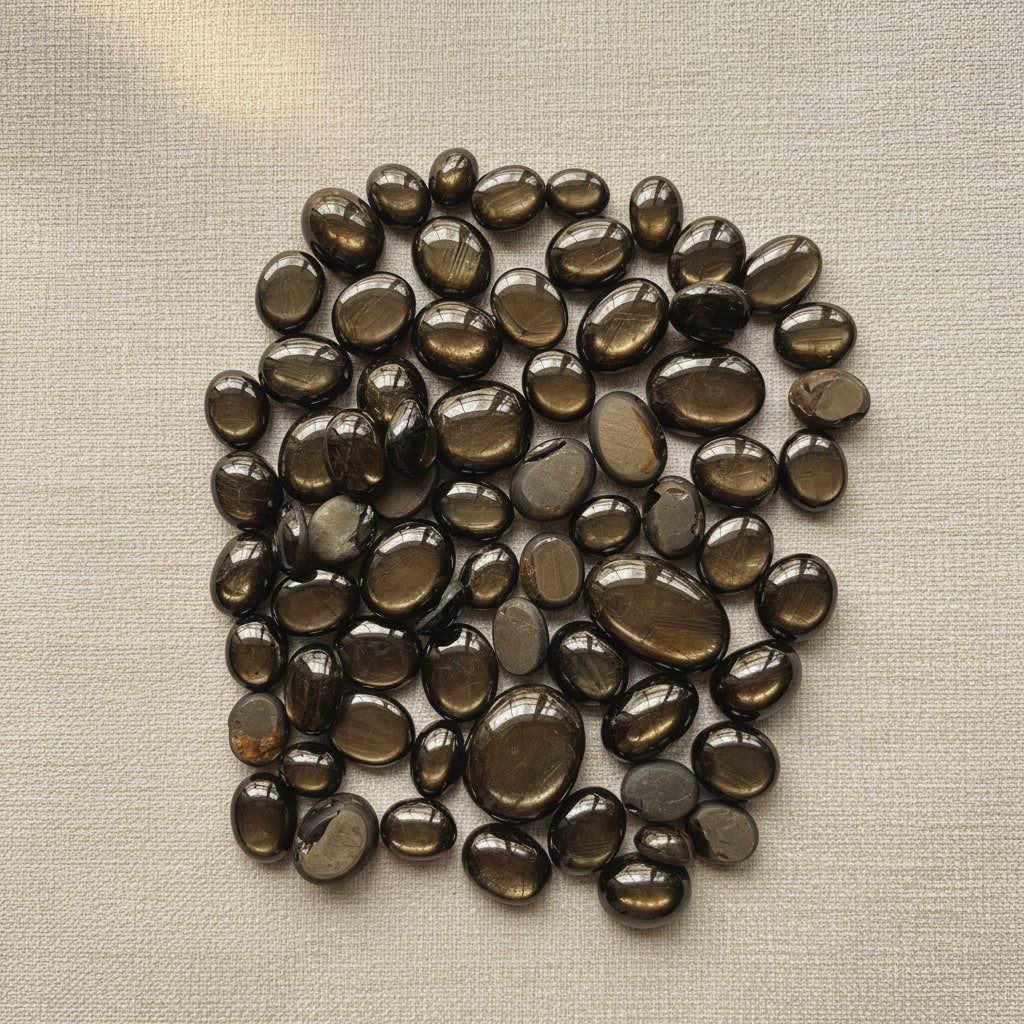 Black Star Sapphire from Tanzania, hand-graded by The Stone Atlas, lot XA28