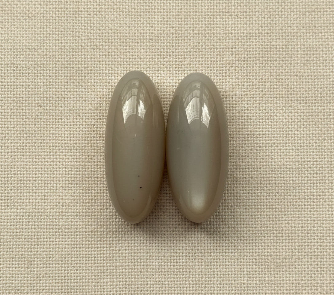 Fancy Moonstone from India, hand-graded by The Stone Atlas, lot XA33