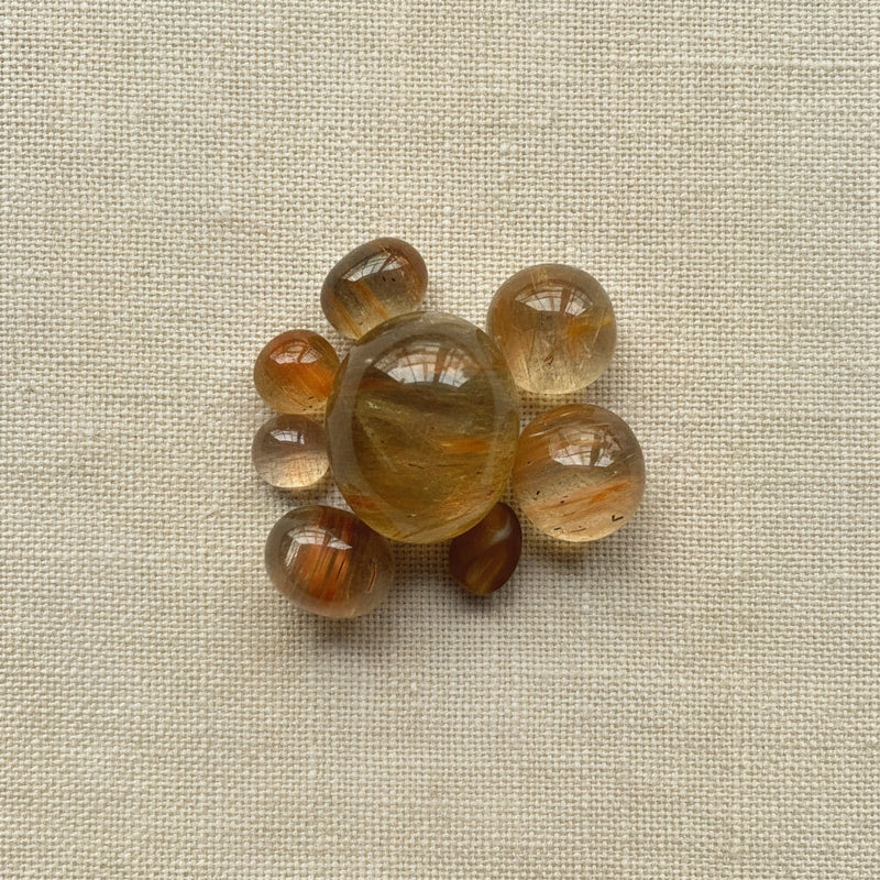 Plagioclase Cat's Eye from Madagascar, hand-graded by The Stone Atlas, lot XA41