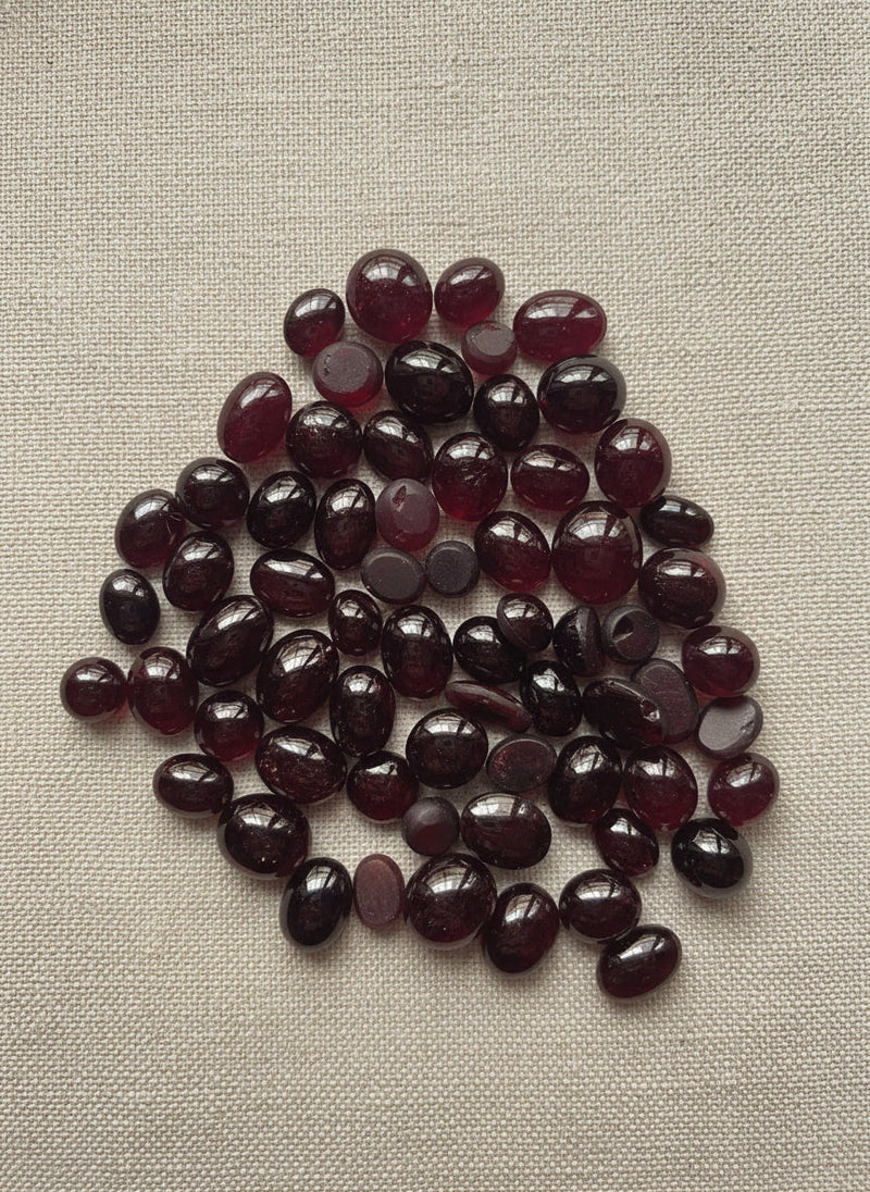 Red Garnet Star from Tanzania, hand-graded by The Stone Atlas, lot XA68