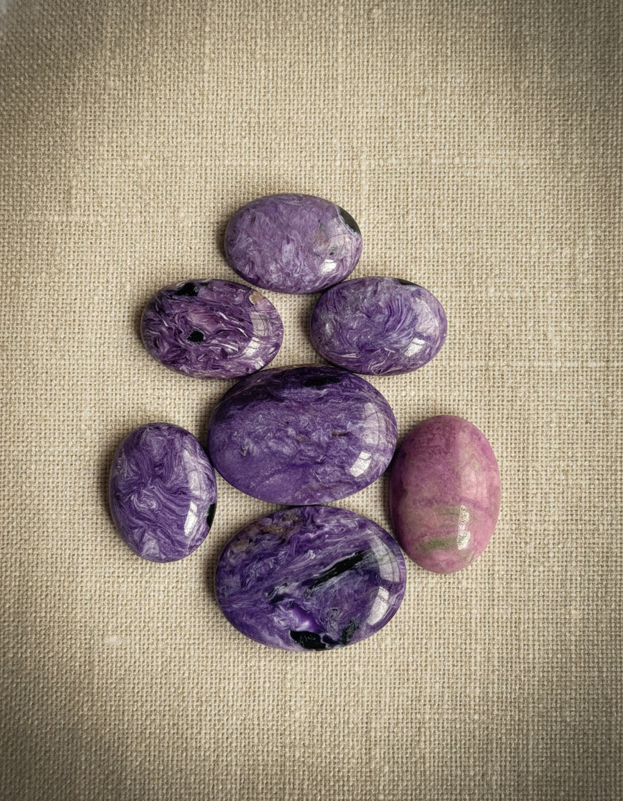 Charoite from Russia, hand-graded by The Stone Atlas, lot XA7