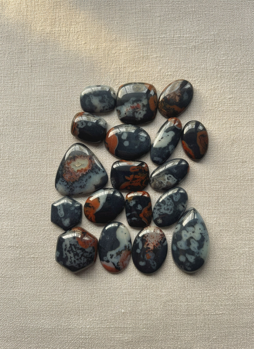 Hollowin Jasper from Indonesia, hand-graded by The Stone Atlas, lot XA73